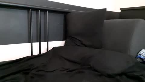 apollobest77 online show from March 24, 2026, 8:58 pm