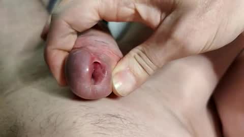 Snapshot of apollodams chatting on December 18, 2025, 2:12 pm Apollo online show from December 18, 2025, 2:12 pm