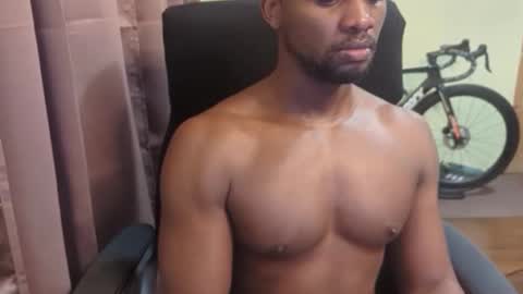 apollodarkmn online show from October 27, 2025, 10:14 pm