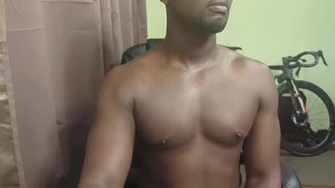 apollodarkmn online show from April 9, 2026, 12:43 am