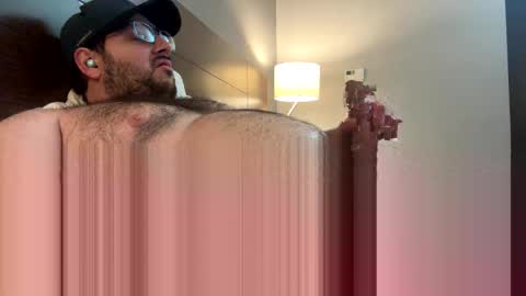 Snapshot of apolloguy3221 chatting on February 12, 2025, 12:44 pm apolloguy3221 online show from February 12, 2025, 12:44 pm