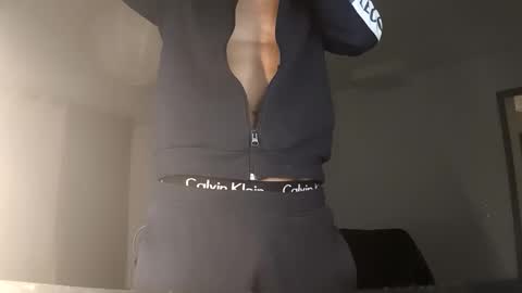 apollonfitx_69 online show from January 14, 2025, 11:48 pm