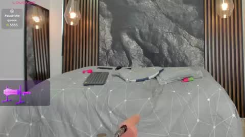 Snapshot of apolo_bianco_ chatting on June 12, 2026, 5:56 pm APOLO online show from June 12, 2026, 5:56 pm
