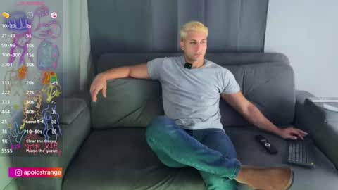 Snapshot of apolo_strange chatting on July 1, 2026, 3:34 pm apolo_strange online show from July 1, 2026, 3:34 pm