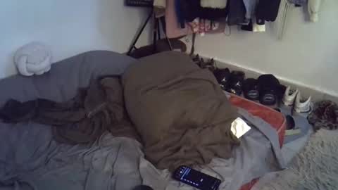 Snapshot of apple_freshy chatting on October 4, 2025, 2:53 am apple_freshy online show from October 4, 2025, 2:53 am