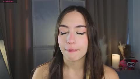 Snapshot of appleeepie chatting on October 17, 2025, 9:01 am Vicki online show from October 17, 2025, 9:01 am