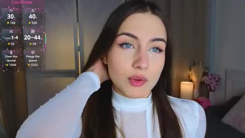 Snapshot of appleeepie chatting on November 16, 2025, 9:04 am Vicki online show from November 16, 2025, 9:04 am