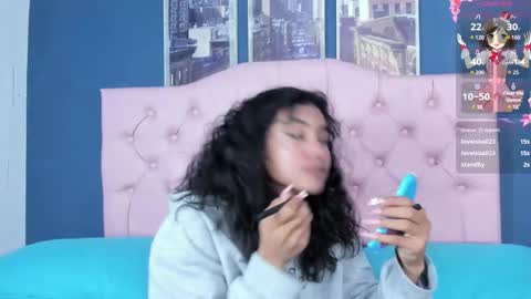 Snapshot of applehot_lr chatting on March 4, 2025, 8:24 am sofi y kevin online show from March 4, 2025, 8:24 am