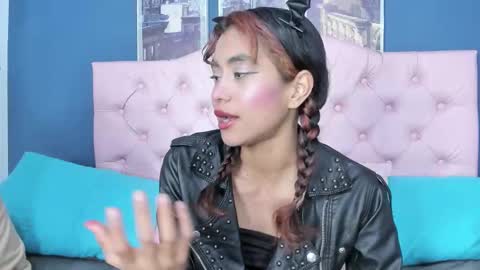 Snapshot of applehot_lr chatting on September 13, 2025, 2:11 am sofi y kevin online show from September 13, 2025, 2:11 am