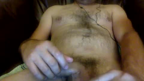 Snapshot of applesauce1584 chatting on June 25, 2026, 5:12 am Display Name online show from June 25, 2026, 5:12 am