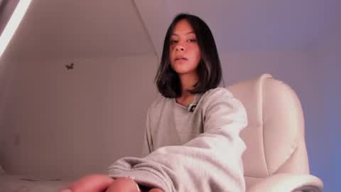 Anny online show from July 22, 2026, 1:03 pm