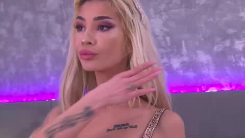 April online show from February 2, 2026, 9:02 pm