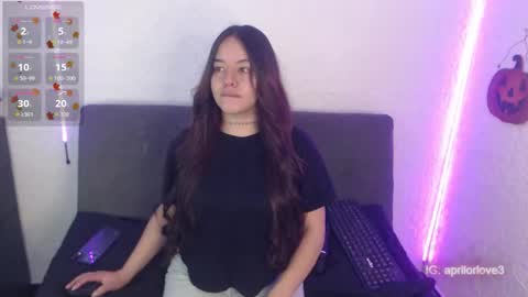 Snapshot of apriil_3 chatting on October 17, 2025, 4:26 am Abril Freelance Model online show from October 17, 2025, 4:26 am