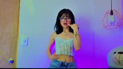 Snapshot of april_bennett chatting on June 27, 2026, 12:10 pm online show from June 27, 2026, 12:10 pm