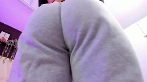 April online show from December 22, 2025, 11:51 am