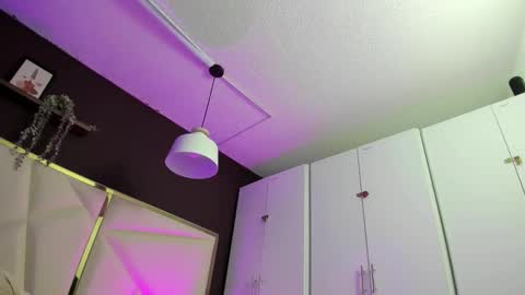 April online show from January 10, 2026, 11:45 am