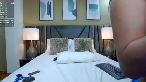 Snapshot of april_derricks chatting on June 25, 2026, 5:12 am April online show from June 25, 2026, 5:12 am