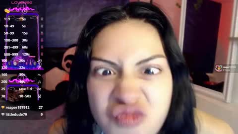 Snapshot of april_dumont chatting on December 19, 2024, 12:12 pm April online show from December 19, 2024, 12:12 pm