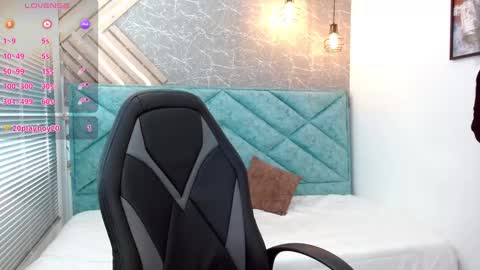 Snapshot of april_dumont chatting on February 12, 2025, 6:30 pm April online show from February 12, 2025, 6:30 pm