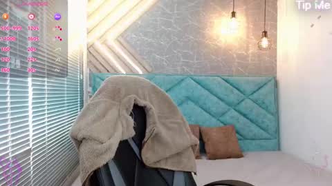 Snapshot of april_dumont chatting on February 21, 2025, 1:00 pm April online show from February 21, 2025, 1:00 pm