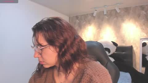 Snapshot of april_dumont chatting on September 30, 2025, 11:48 am April online show from September 30, 2025, 11:48 am