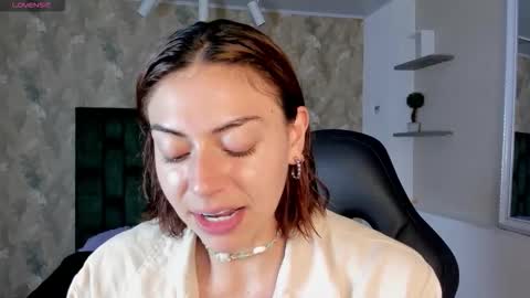  April  online show from January 10, 2026, 12:18 pm