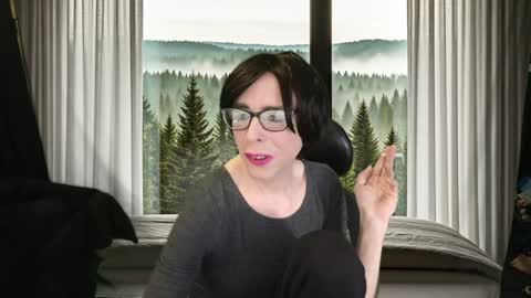 April Strife online show from December 3, 2024, 5:31 am