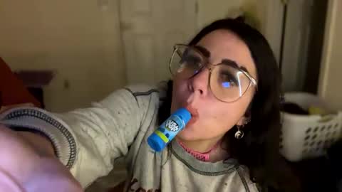 AnnaApril420 online show from December 16, 2024, 11:39 pm