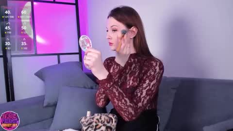 Snapshot of aprilavery chatting on November 27, 2025, 4:31 pm April online show from November 27, 2025, 4:31 pm