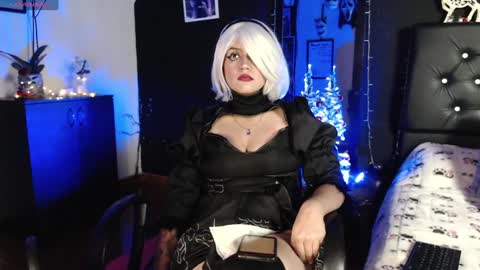 lucy online show from December 8, 2024, 3:21 am