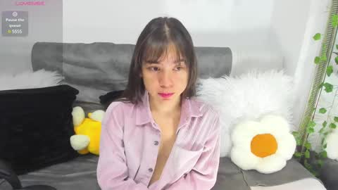 April online show from February 26, 2025, 5:28 pm