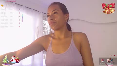 Snapshot of aprill7 chatting on December 17, 2025, 2:12 pm online show from December 17, 2025, 2:12 pm