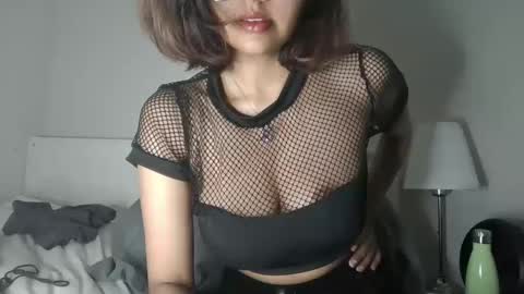 LilyinTheWild online show from February 10, 2025, 12:18 pm