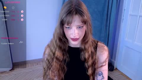 Snapshot of aqua_sultry chatting on October 31, 2025, 11:22 am aqua_sultry online show from October 31, 2025, 11:22 am