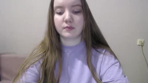 Snapshot of aquanarmin chatting on January 7, 2025, 3:35 am Josefin online show from January 7, 2025, 3:35 am