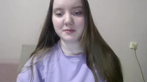 Snapshot of aquanarmin chatting on January 7, 2025, 2:19 pm Josefin online show from January 7, 2025, 2:19 pm