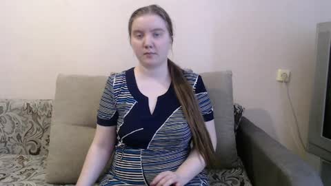 Josefin online show from April 9, 2026, 6:41 am