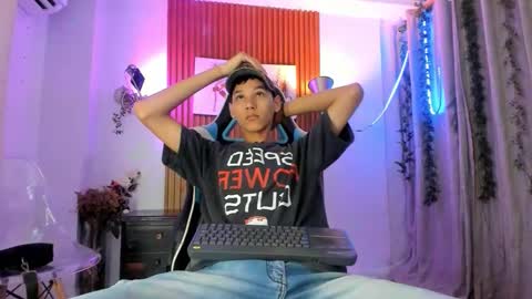 aquarius_xxx online show from November 8, 2025, 11:21 am