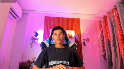 aquarius_xxx online show from November 20, 2025, 11:32 am