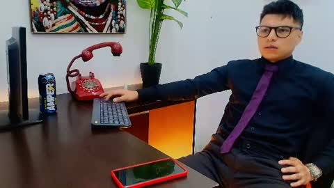 Snapshot of aquilestaylor chatting on July 10, 2026, 12:08 pm aquilestaylor online show from July 10, 2026, 12:08 pm