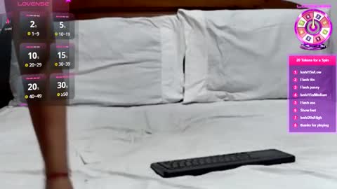 Snapshot of arab_catwoman chatting on November 11, 2025, 6:13 am Arab Catwoman online show from November 11, 2025, 6:13 am