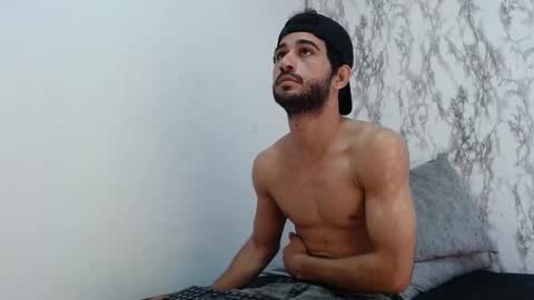 Snapshot of arabe_go chatting on February 25, 2026, 4:55 am arabe_go online show from February 25, 2026, 4:55 am