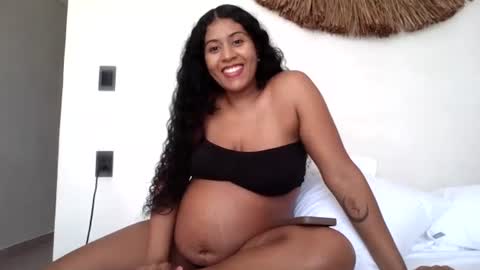 Snapshot of arabiangoddess3 chatting on July 23, 2026, 6:17 pm Monet online show from July 23, 2026, 6:17 pm