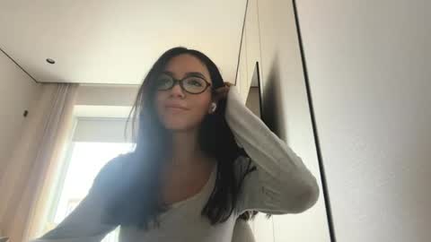 Snapshot of aracelisauberan chatting on May 30, 2026, 8:33 am Rin online show from May 30, 2026, 8:33 am