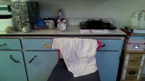 aragon3000 online show from February 21, 2026, 8:37 am