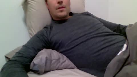 aragon9999 online show from February 15, 2025, 10:52 pm