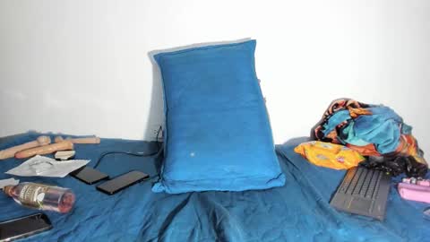 Snapshot of arantza_hill chatting on October 8, 2025, 2:09 am Arantza Hill online show from October 8, 2025, 2:09 am