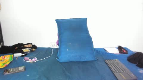 Snapshot of arantza_hill chatting on December 1, 2025, 8:30 am Arantza Hill online show from December 1, 2025, 8:30 am