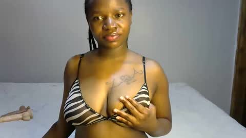 Snapshot of arcana_minnie chatting on April 26, 2026, 7:17 am Arcana online show from April 26, 2026, 7:17 am