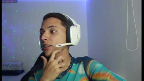 Snapshot of archi_love chatting on February 28, 2025, 4:54 am ARCHIBALDO online show from February 28, 2025, 4:54 am